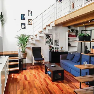 Accogliente Loft In Palazzo Storico Bologna