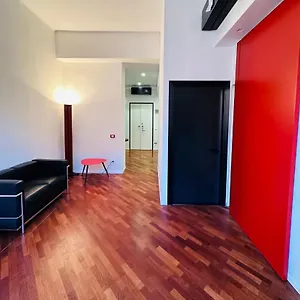 Whouse Indipendenza Bologna